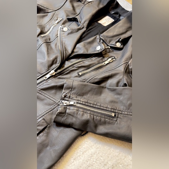 Free People We the Free Isabelle Vegan Leather Jacket - Picture 7 of 10